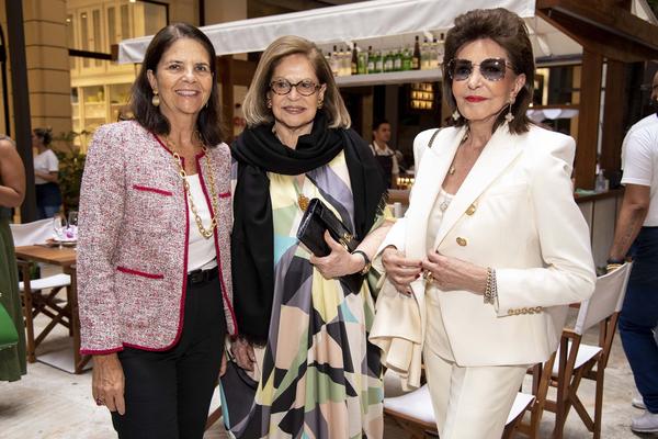 355042 859377 nunuouche hambuger vanda jacintho e renee behar 8519 web