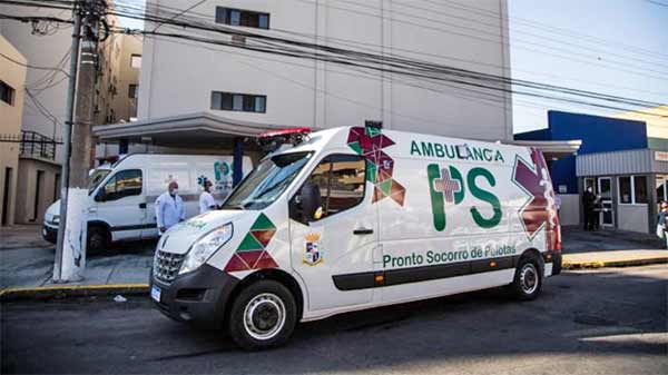 Pronto Socorro de Pelotas recebe nova ambulância 1 Entrega ambulância Pelotas RS