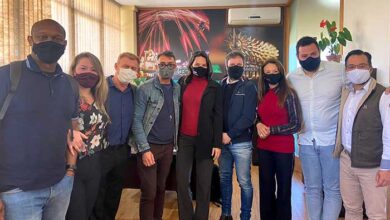 Gramado promete um grande espetáculo de abertura do 36º Natal Luz 23 Foto reuniao diretores espetaculos e Gramadotur