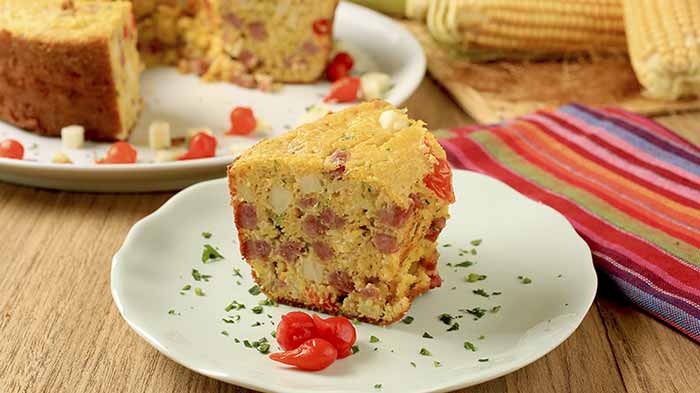 CORN-AND-FUBA SALTY CAKE