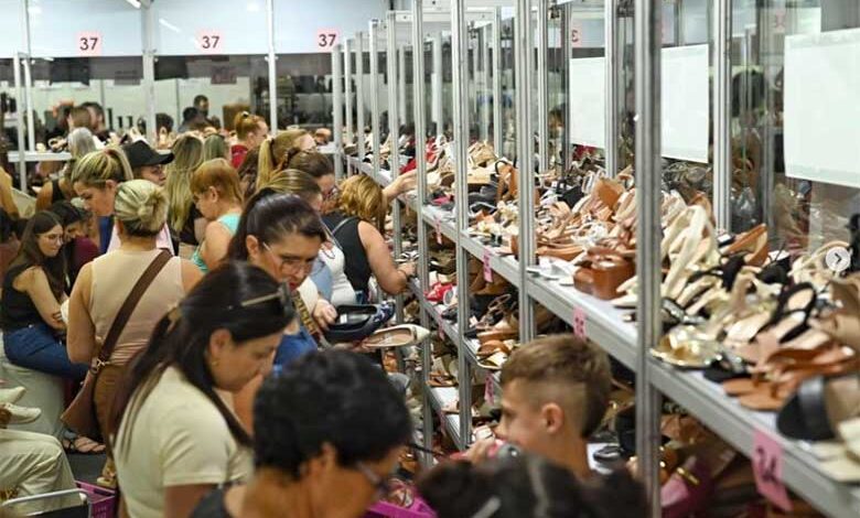 Feira da Loucura por sapatos Novo Hamburgo RS abril de 2026 1