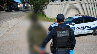 Guarda municipal de Caxias do Sul realiza prisao de suspeito